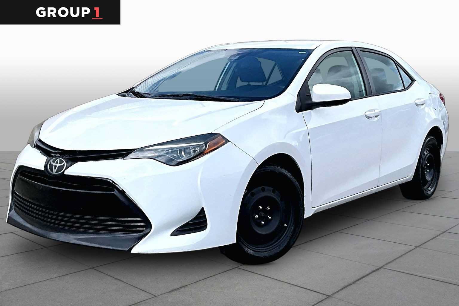 Used 2019 Toyota Corolla LE FWD image 1