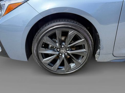 Used 2025 Toyota Corolla SE FWD image 9