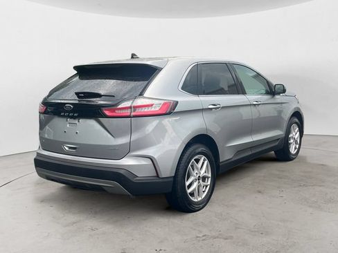 Used 2024 Ford Edge SEL AWD/4WD image 5