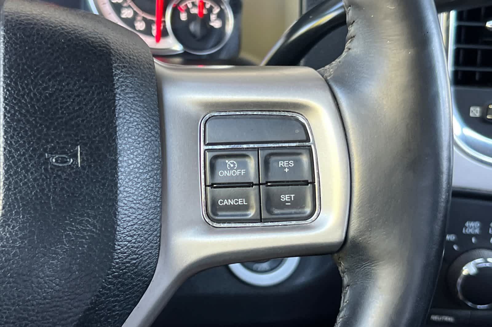 Used 2018 RAM 2500 Laramie AWD/4WD image 28