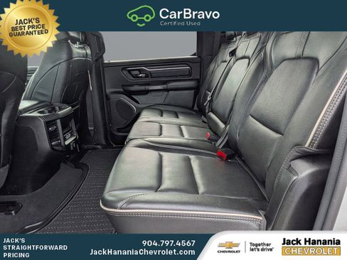 Used 2022 RAM 1500 Limited w/ Body-Colour Bumper Group AWD/4WD image 13