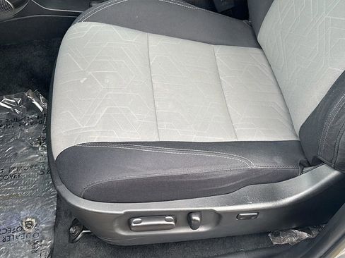 Used 2023 Toyota Tacoma TRD Sport w/ Black Out Package (TMS) image 19