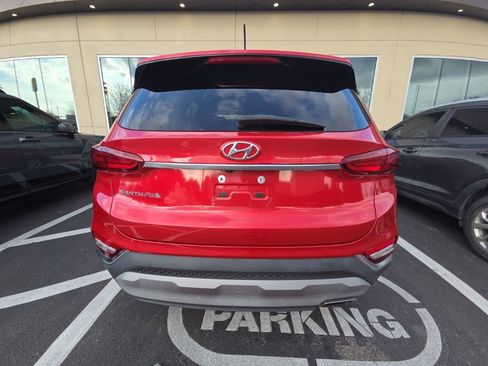 Used 2020 Hyundai Santa Fe SE image 7