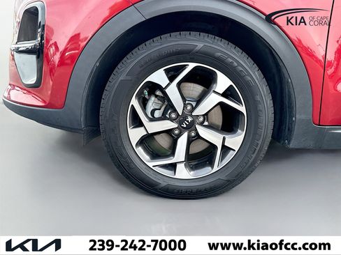 Used 2022 Kia Sportage LX image 37