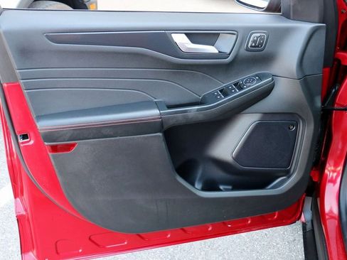 Used 2024 Ford Escape ST-Line Elite w/ Premium Technology Package image 16