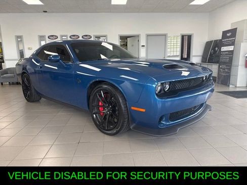 Used 2023 Dodge Challenger SRT Hellcat w/ Driver Convenience Group RWD image 6