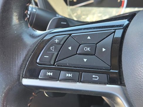 Used 2023 Nissan Altima 2.5 SR w/ SR Premium Package FWD image 18