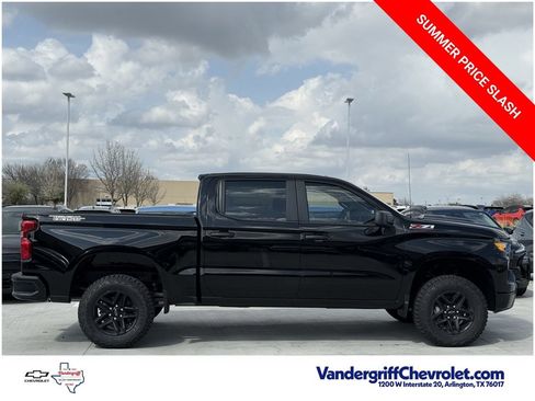 New 2026 Chevrolet Silverado 1500 Custom Trail Boss AWD/4WD image 3