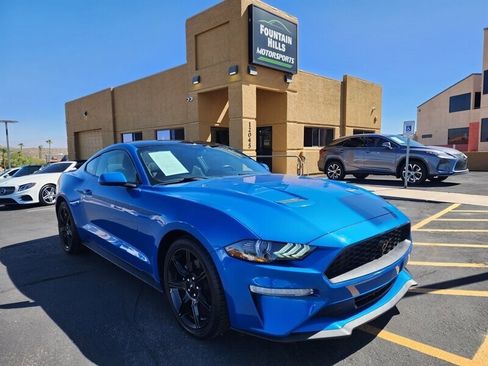 Used 2019 Ford Mustang Coupe w/ Equipment Group 101A image 1