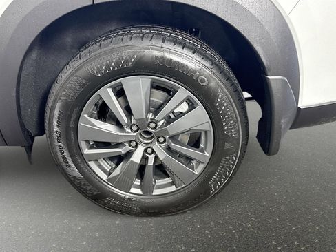 New 2026 Nissan Pathfinder SV image 29