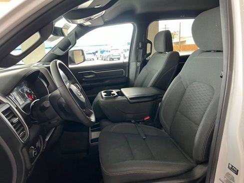 Used 2025 RAM 1500 Big Horn AWD/4WD image 11
