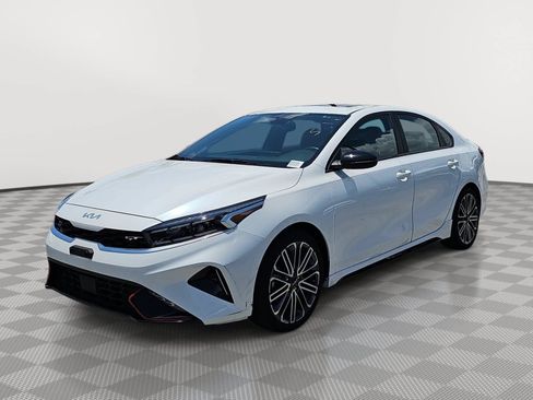 Used 2023 Kia Forte GT w/ GT2 Package FWD image 4