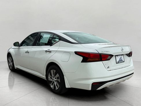 Used 2022 Nissan Altima 2.5 S FWD image 10