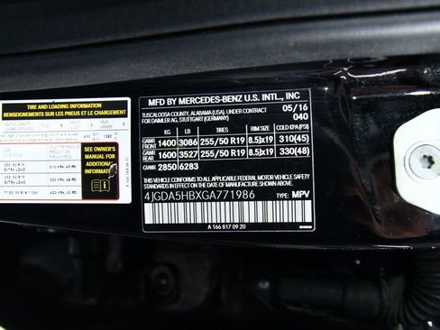 Used 2016 Mercedes-Benz GLE 350 4MATIC image 23