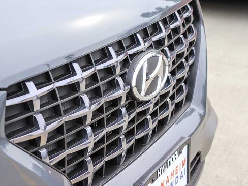 New 2026 Hyundai Venue SEL FWD image 6