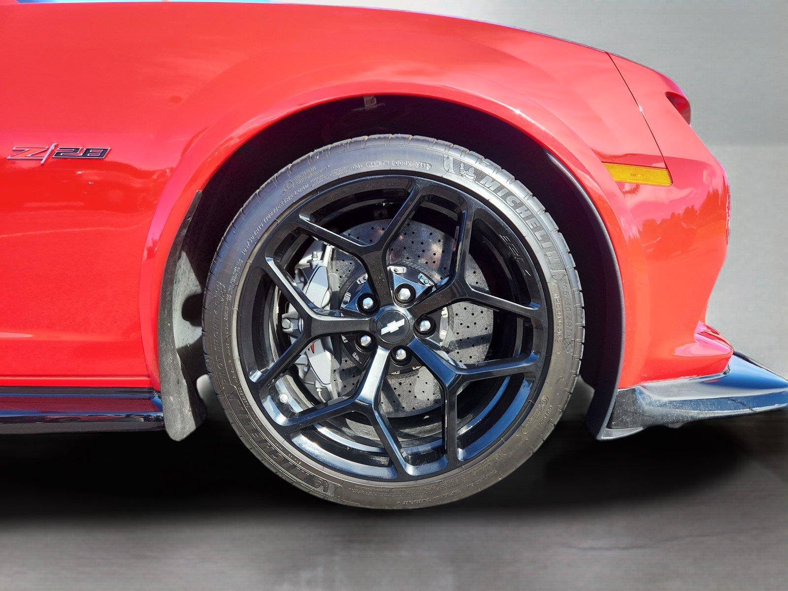 Used 2015 Chevrolet Camaro Z/28 RWD image 55