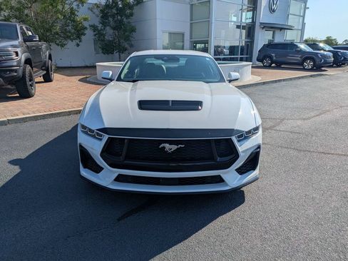Used 2025 Ford Mustang GT RWD image 10