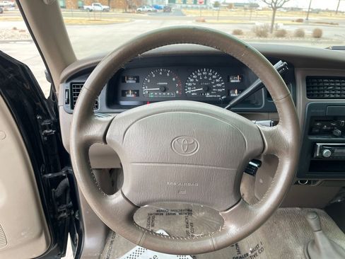 Used 1995 Toyota T100 SR5 image 11