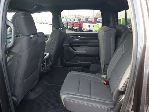 New 2026 RAM 1500 4x4 Crew Cab image 16