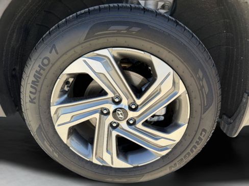 Used 2023 Hyundai Santa Fe SEL FWD image 39