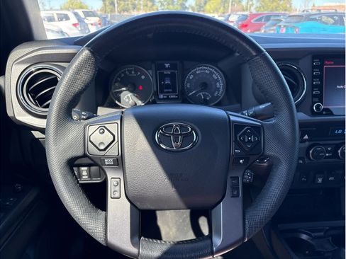 Used 2021 Toyota Tacoma TRD Off-Road w/ Technology Package image 23