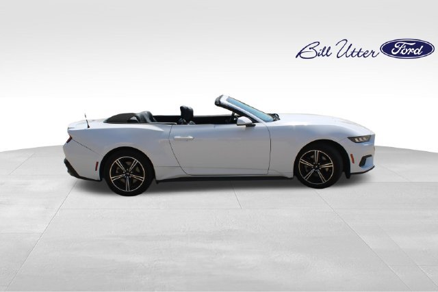 Certified 2025 Ford Mustang Premium RWD image 4