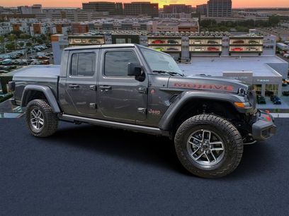 New 2025 Jeep Gladiator Mojave