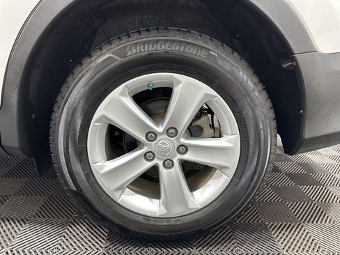 Used 2014 Toyota RAV4 XLE image 34