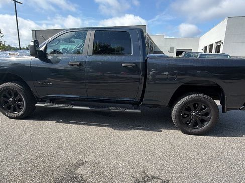Used 2025 RAM 2500 Big Horn AWD/4WD image 11