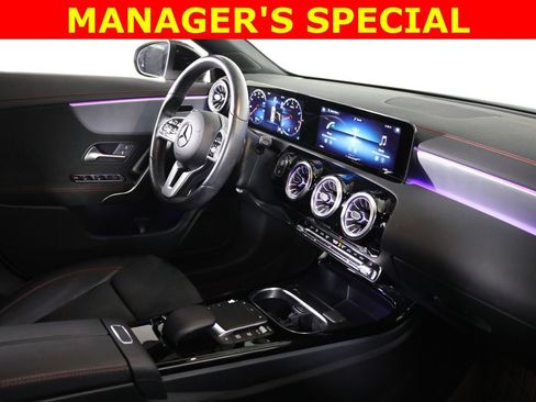 Used 2022 Mercedes-Benz CLA 250 4MATIC image 50