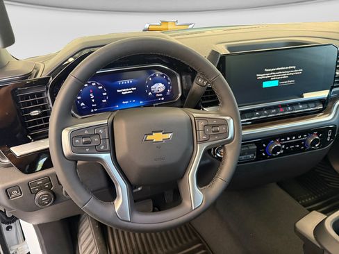 New 2026 Chevrolet Silverado 1500 LT AWD/4WD image 23