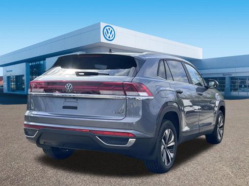 Used 2024 Volkswagen Atlas Cross Sport SE AWD/4WD image 7