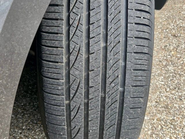 Used 2024 Ford Edge Titanium AWD/4WD image 29