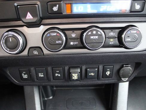Certified 2020 Toyota Tacoma TRD Pro AWD/4WD image 39
