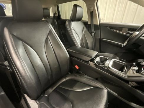 Used 2022 Lincoln Nautilus FWD image 13