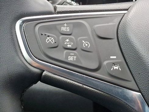 Used 2024 Chevrolet Equinox LT image 23