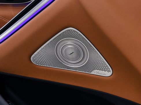 Used 2025 Mercedes-Benz S 63 AMG S image 7