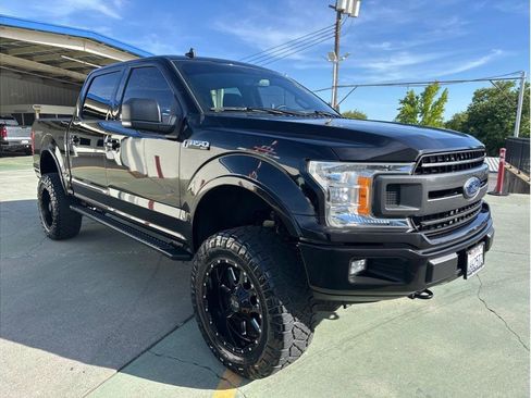 Used 2019 Ford F150 XLT w/ Equipment Group 302A Luxury image 4