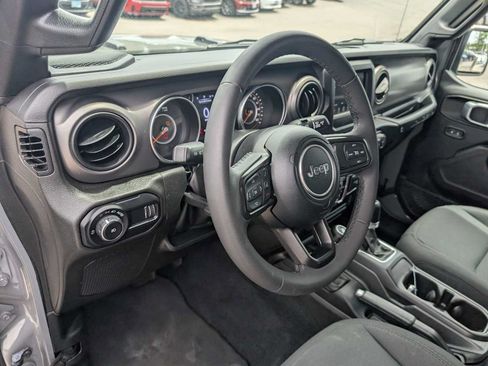 Certified 2023 Jeep Wrangler Unlimited Sport AWD/4WD image 11