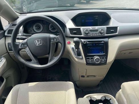 Used 2017 Honda Odyssey EX image 14
