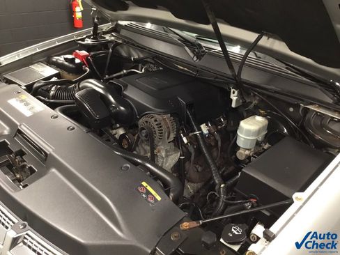 Used 2011 Cadillac Escalade EXT Luxury image 50