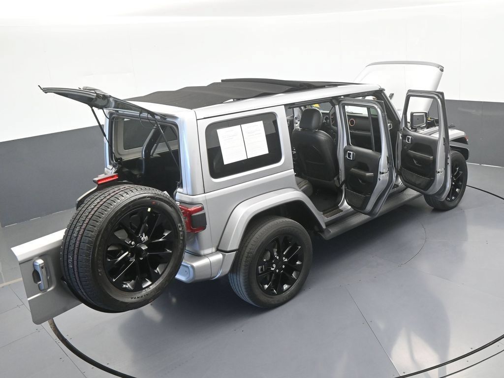 Used 2021 Jeep Wrangler Unlimited Sahara AWD/4WD image 69