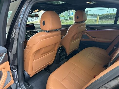 Used 2022 BMW 540i w/ M Sport Package image 40