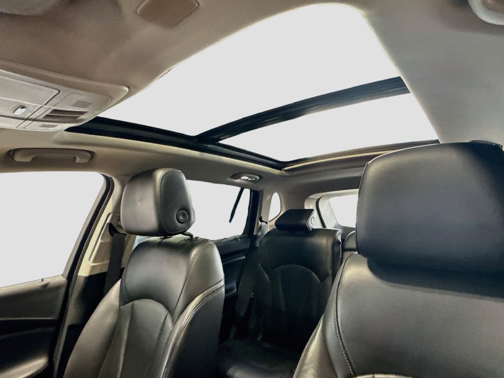 Used 2019 Buick Envision Premium w/ Driver Confidence Package AWD/4WD image 23