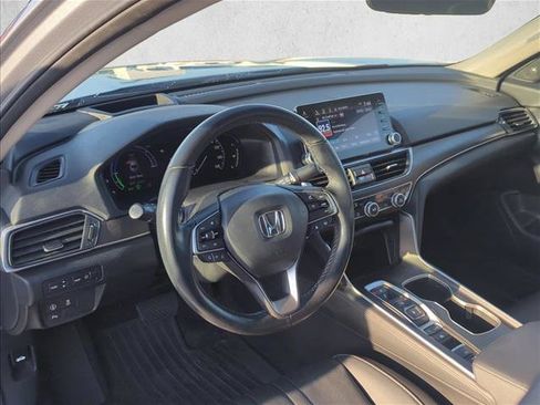 Used 2021 Honda Accord Touring image 7