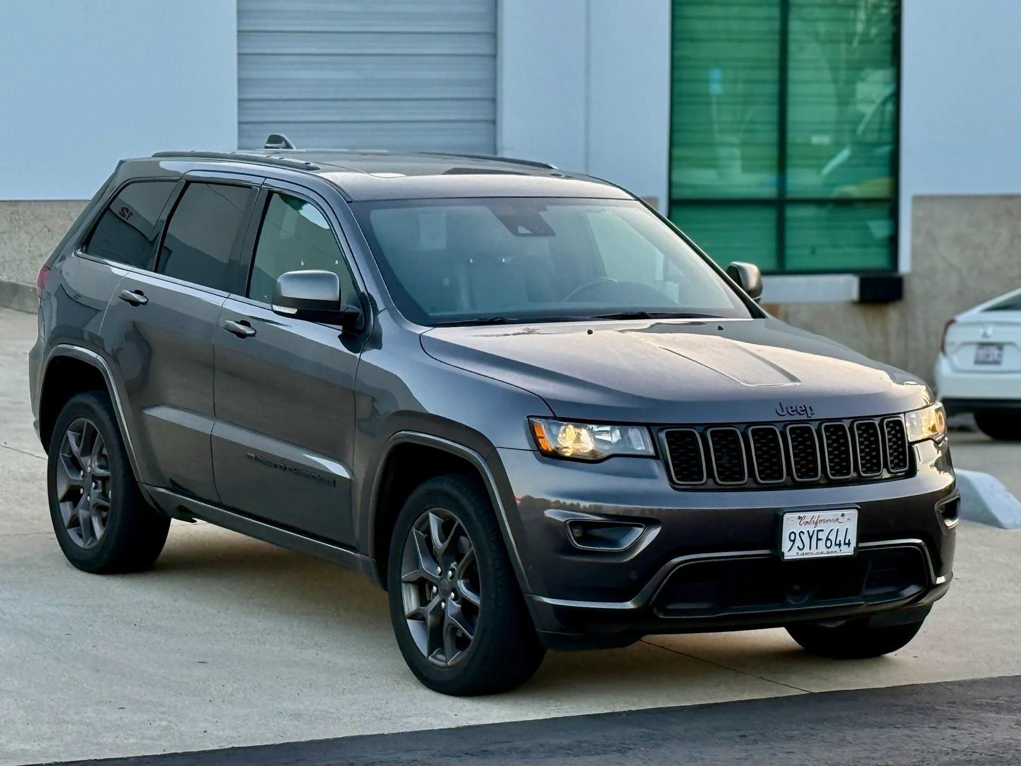 Used 2021 Jeep Grand Cherokee Limited w/ Quick Order Package 28K 80th AWD/4WD image 1