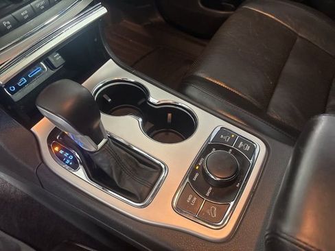 Certified 2016 Jeep Grand Cherokee High Altitude image 22