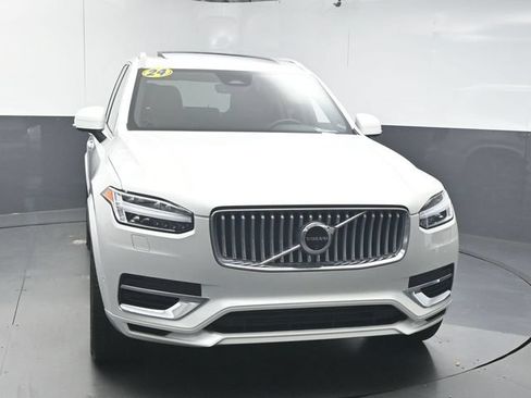 Used 2024 Volvo XC90 T8 Plus w/ Protection Package AWD/4WD image 3