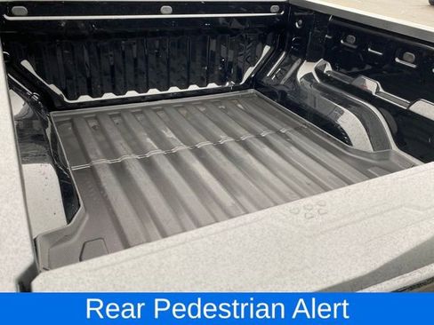 Certified 2024 Chevrolet Colorado Z71 w/ Z71 Convenience Package 2 image 21