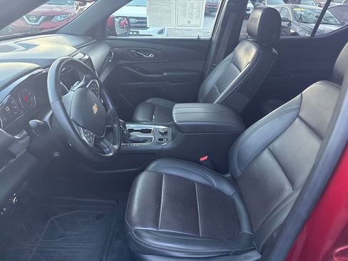Used 2023 Chevrolet Traverse High Country image 15